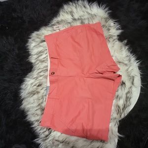 NWT WOMENS OLD NAVY SHORTS SIZE 16